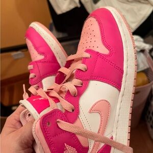 Kids Pink Sneakers